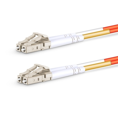 Simplex Plastic Optical Fiber Kabel met FC ST LC SC Connectoren voor Snelle en Verbinding in Telecom- en Ethernet Netwerk