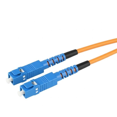 LC/UPC naar LC/UPC Connector Op maat gemaakte glasvezelkabel in oranje voor op maat gemaakte oplossingen voor gegevensoverdracht